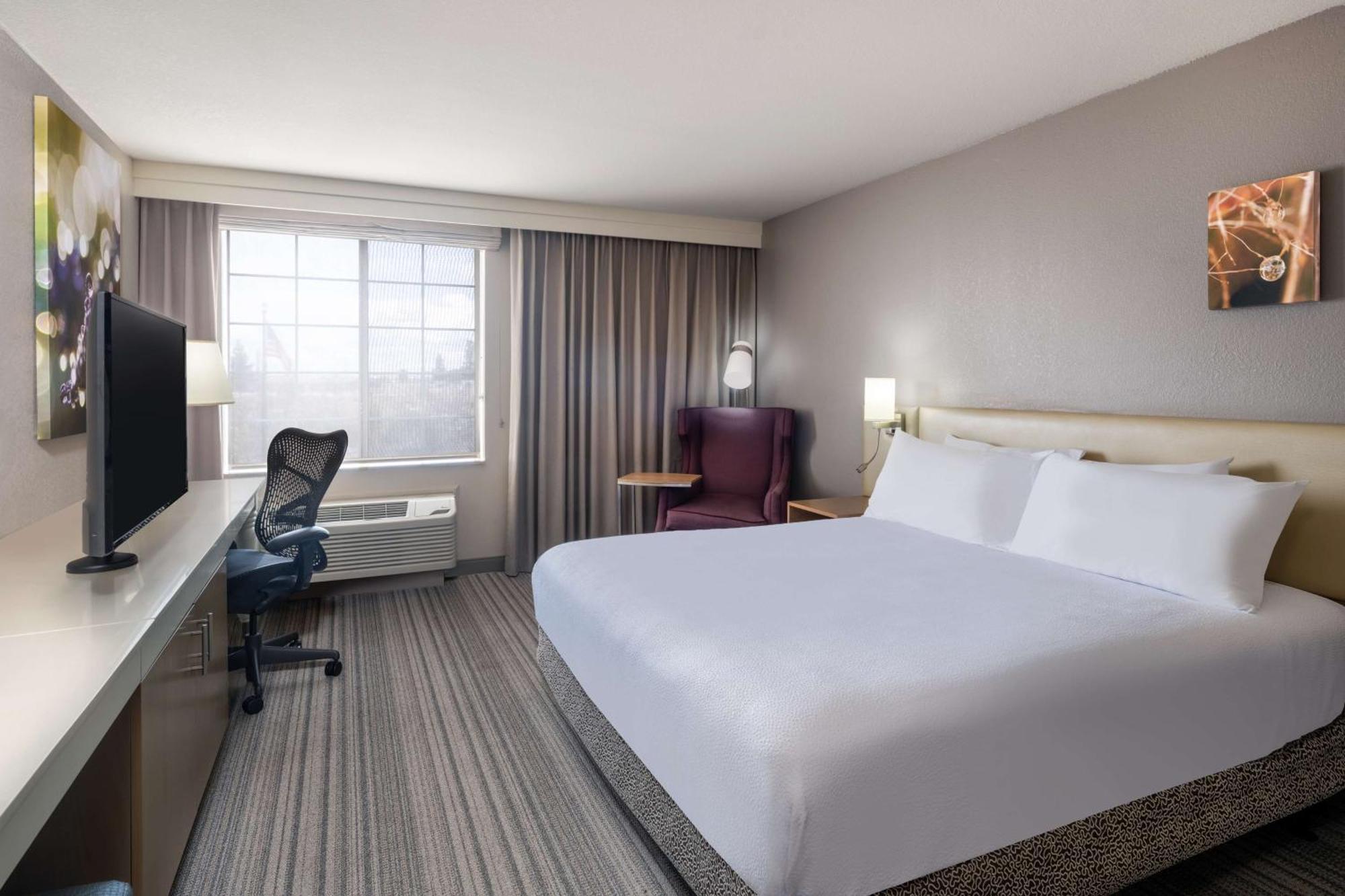 Hilton Garden Inn Bakersfield Exterior foto