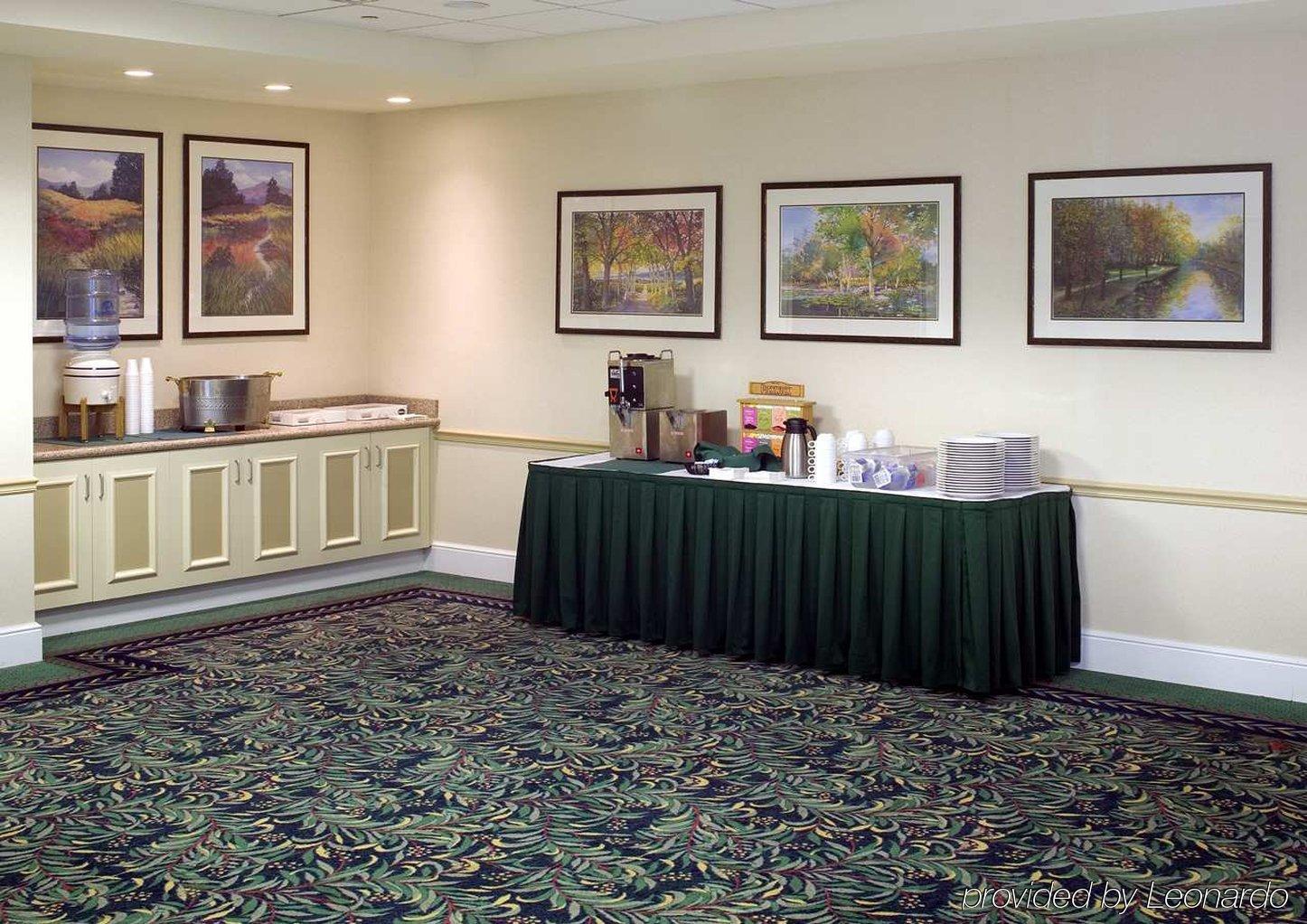 Hilton Garden Inn Bakersfield Restaurante foto