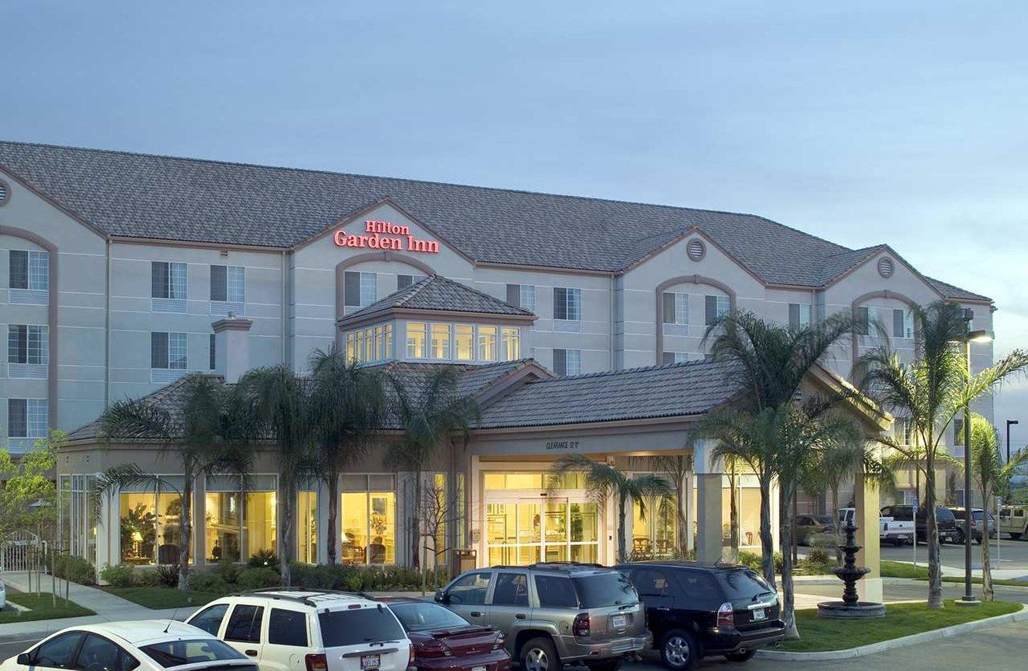 Hilton Garden Inn Bakersfield Exterior foto